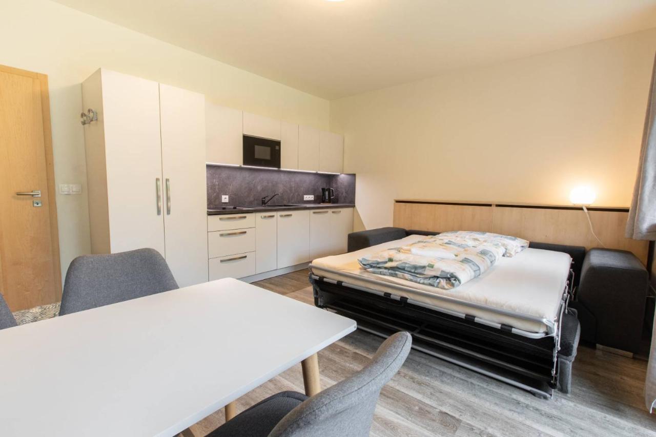 Apartmány Říčky - Hotel Říčky Ricky (Hradec Kralove) Exterior foto