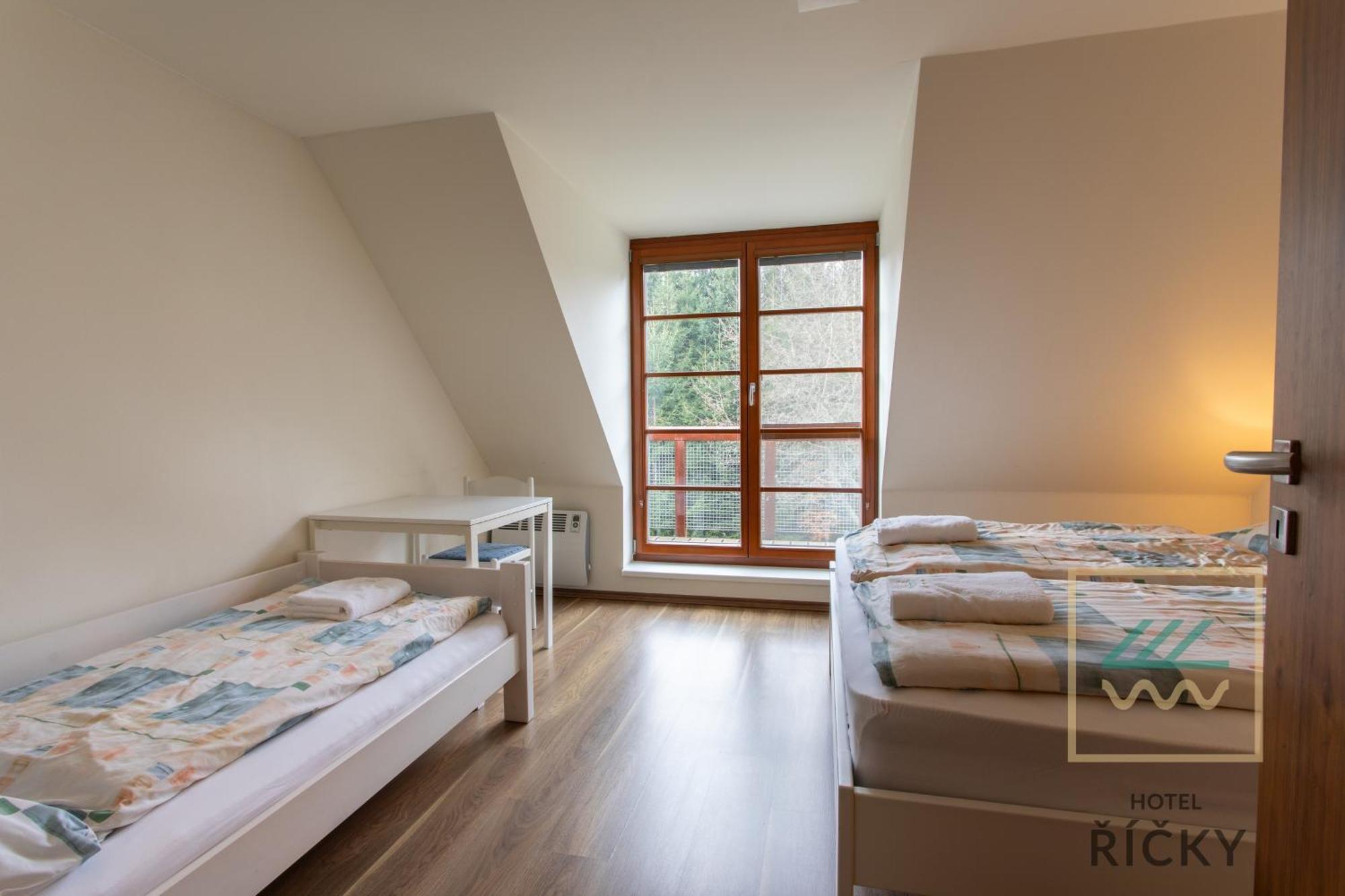 Apartmány Říčky - Hotel Říčky Ricky (Hradec Kralove) Exterior foto