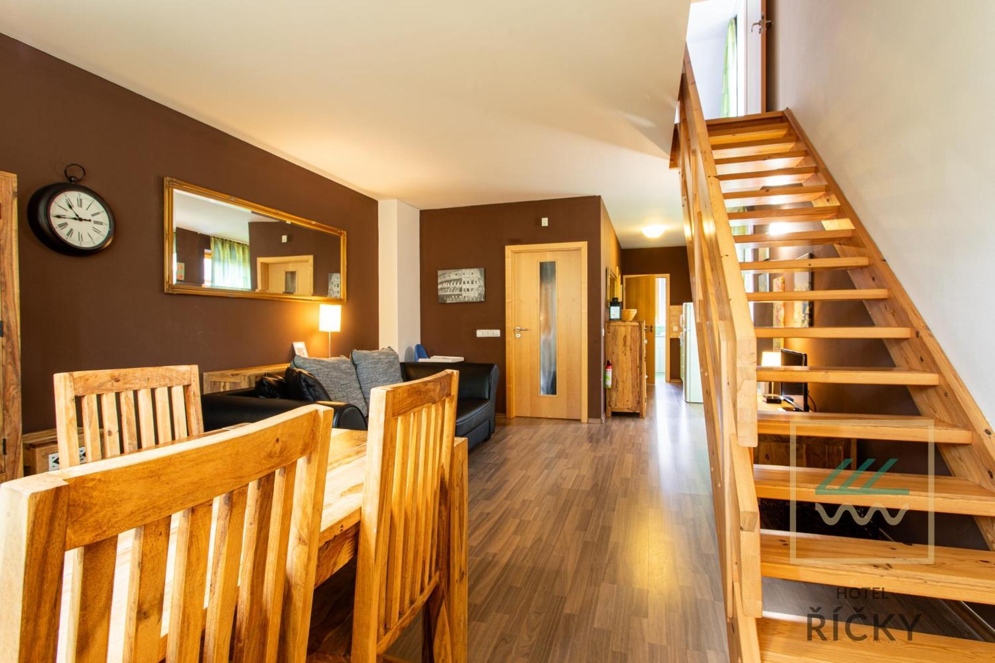 Apartmány Říčky - Hotel Říčky Ricky (Hradec Kralove) Exterior foto