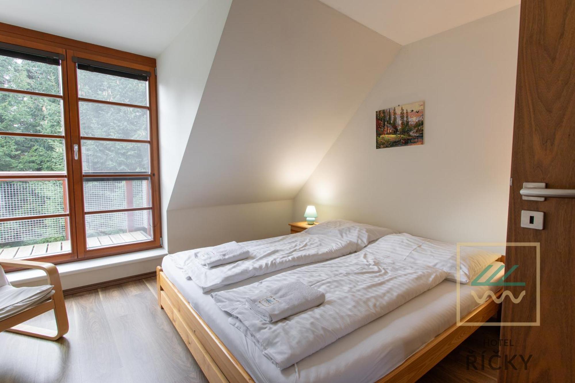 Apartmány Říčky - Hotel Říčky Ricky (Hradec Kralove) Exterior foto